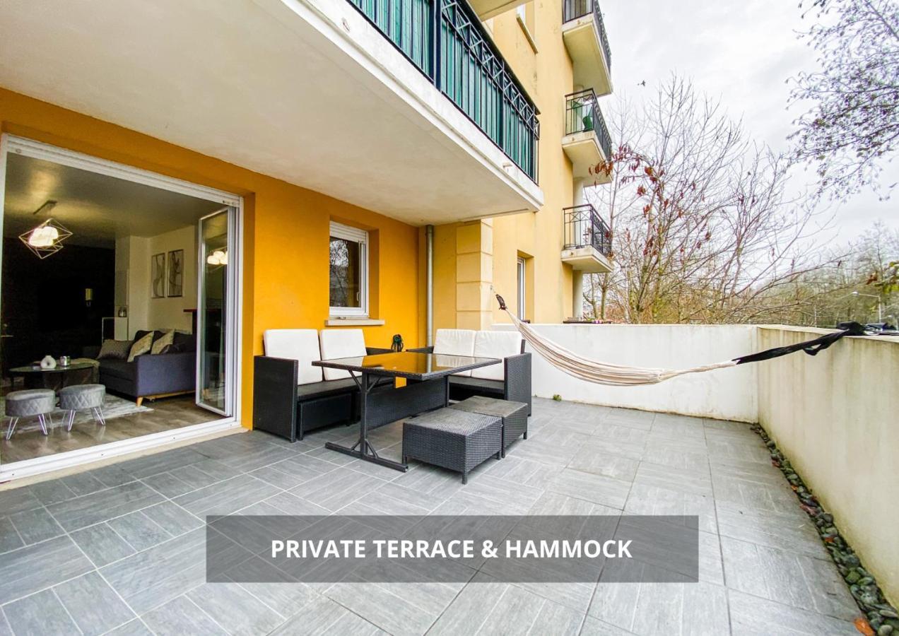 The Grey House - Parking - Piscine - Rer A 6 Min Lejlighed Bussy-Saint-Georges Eksteriør billede